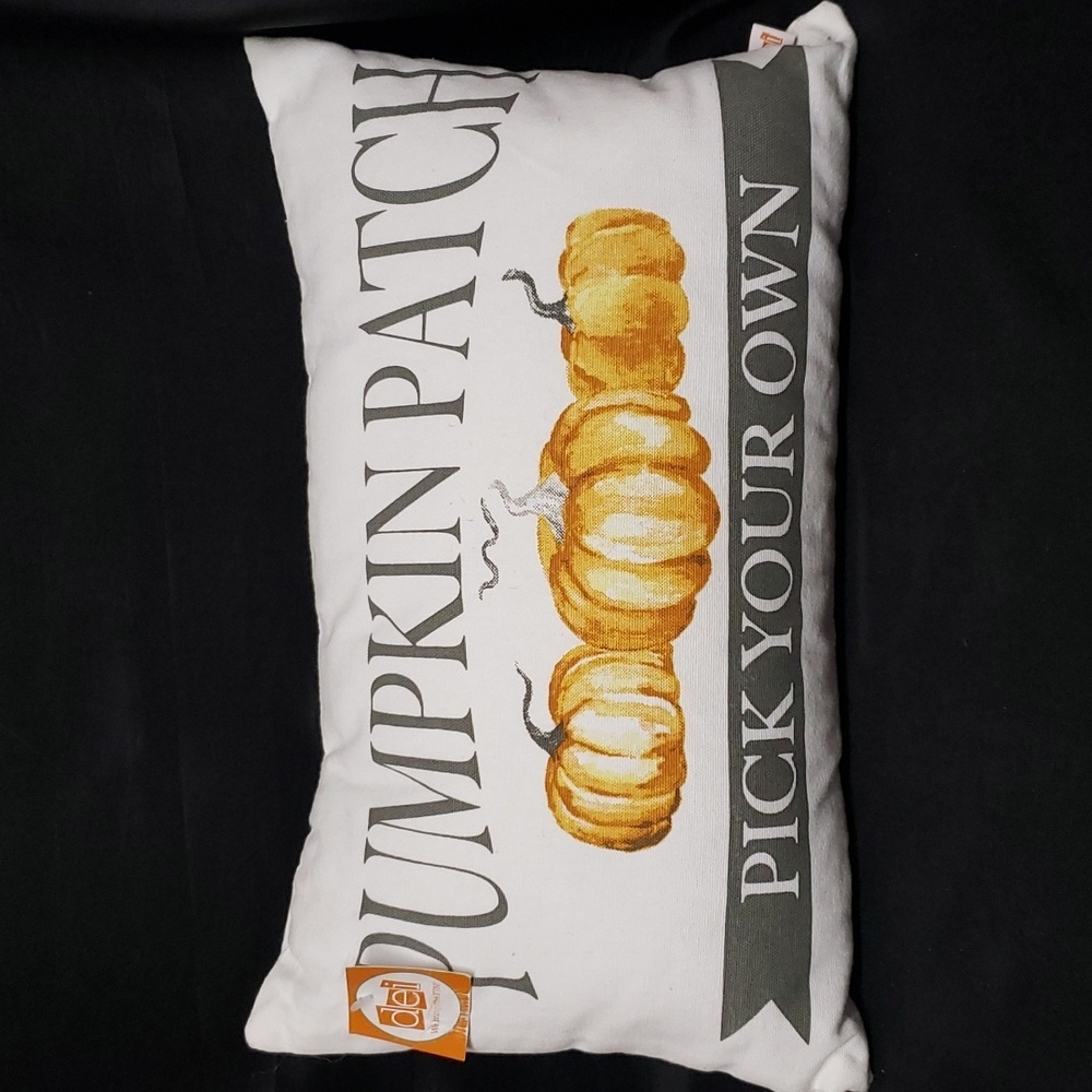 Dennis East International NWT "Pumpkin Patch Pick Your Own" Rectangle Pillow